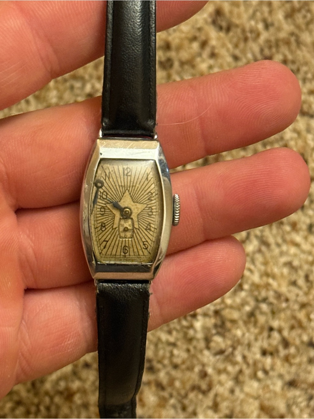 Vintage Wristwatch In Black Strap And Champagne Dial